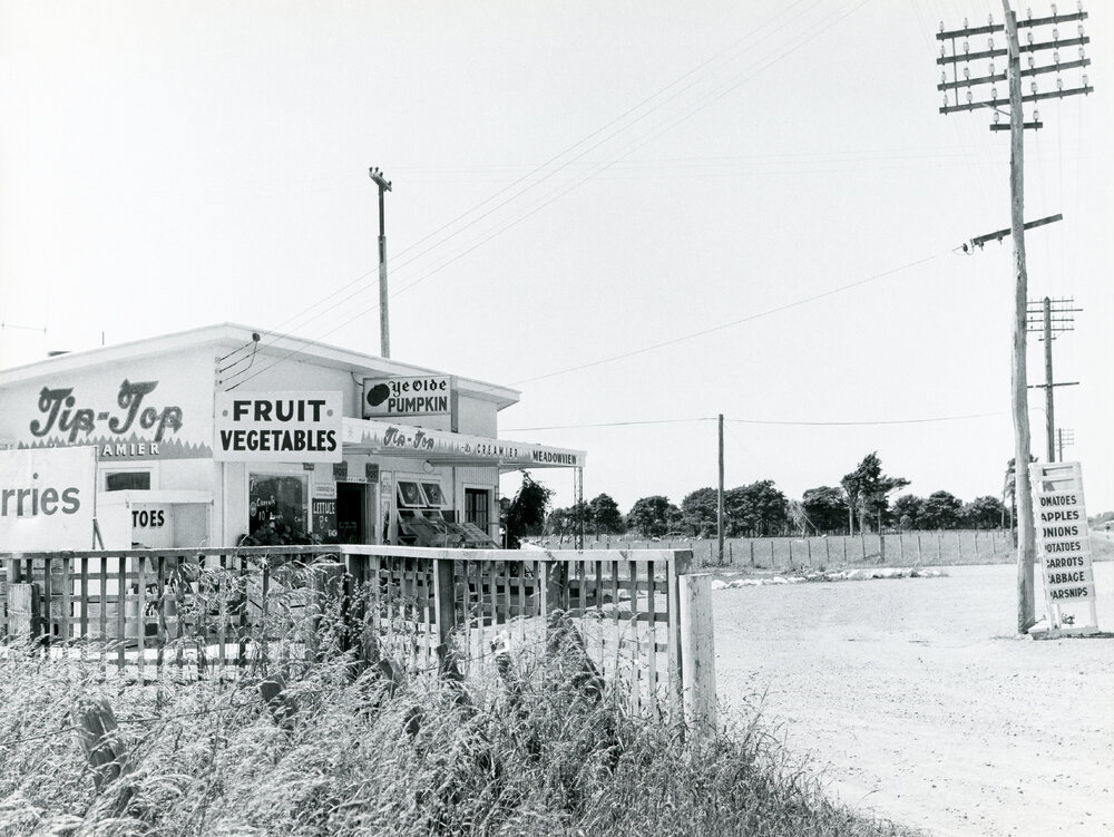 Ye Olde Pumpkin vegetable market, Ōtaki
