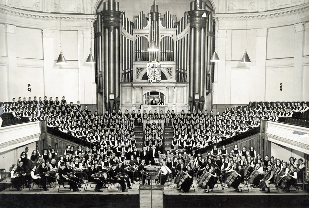 The Hutt Valley Memorial Technical College Choir and Orchestra at the Wellington Town Hall