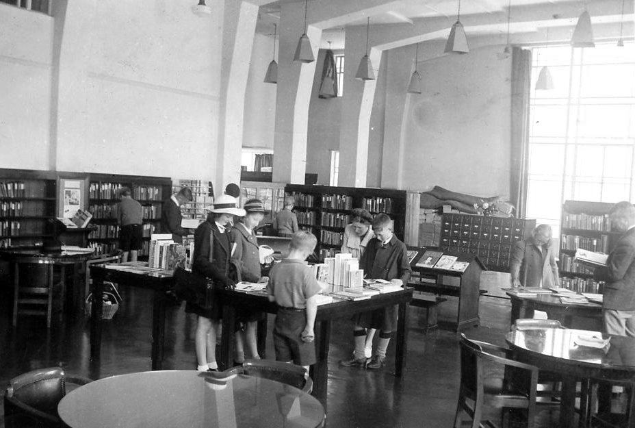 Junior Book Week 1944