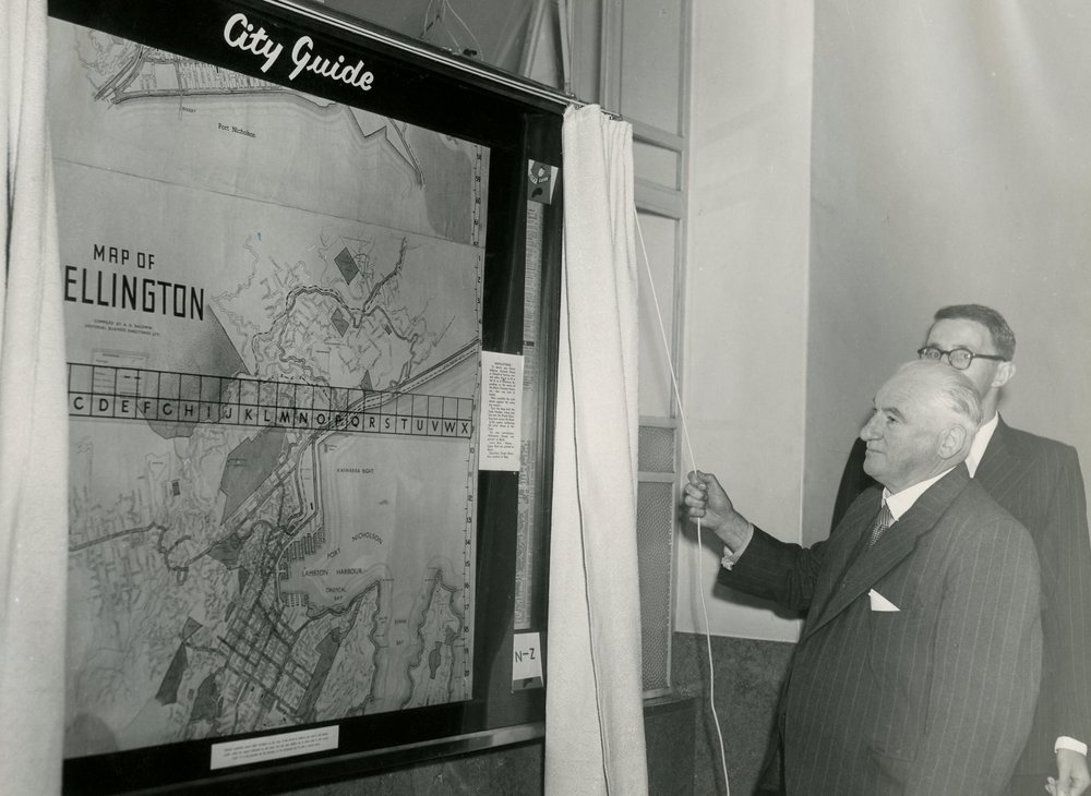 Unveiling of the City Guide