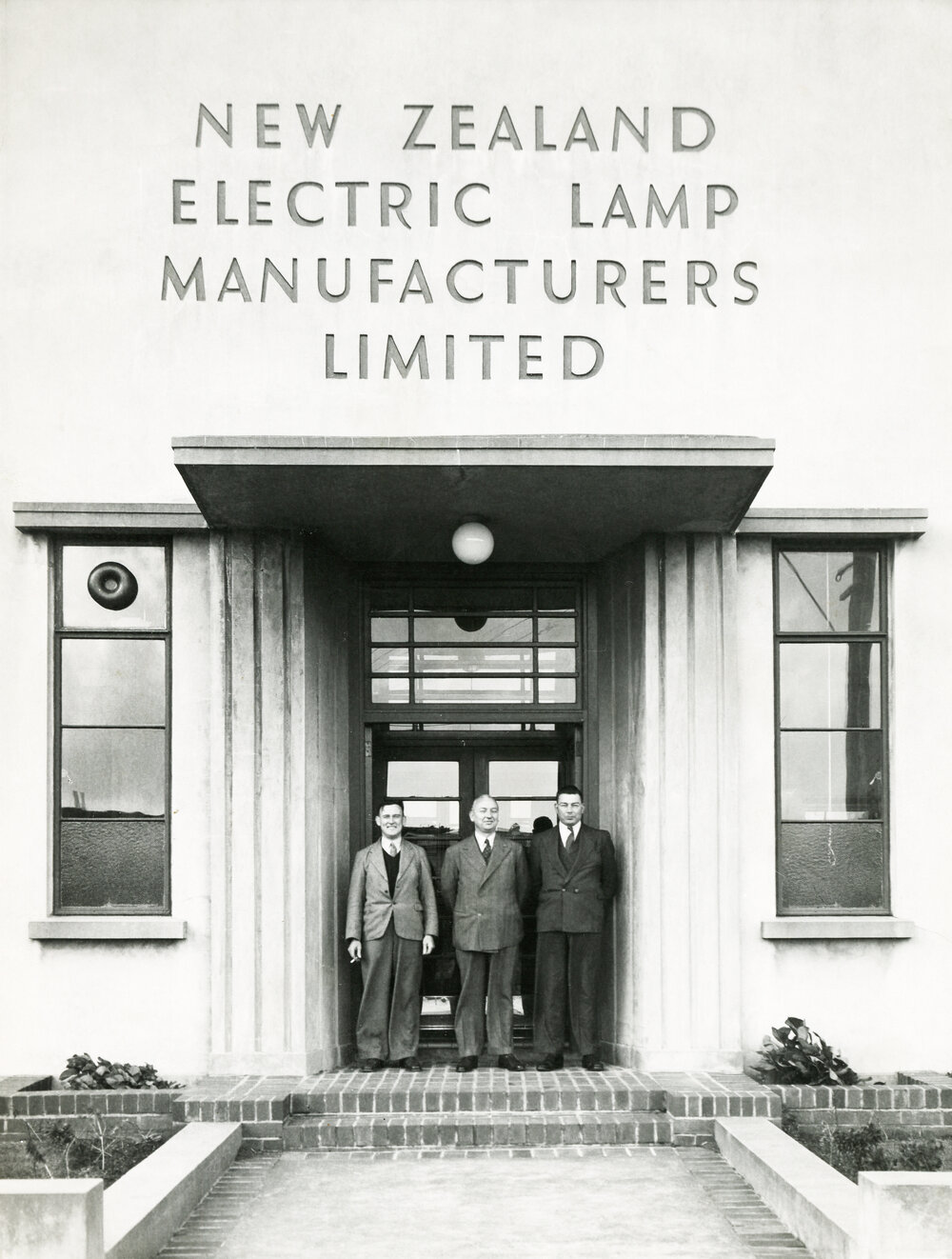 New Zealand Electric Lamp Manufacturers