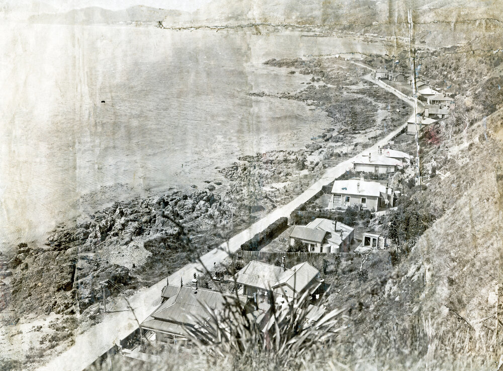 Karaka Bay