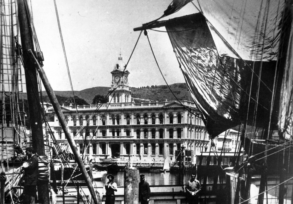 General Post Office, Customhouse Quay