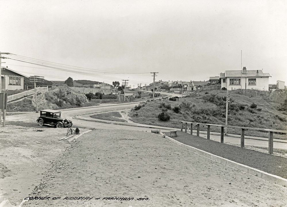 The corner of the Ridgeway and Farnham Street