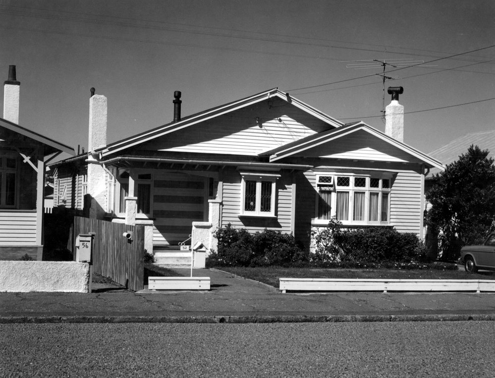 52 Puru Crescent, Lyall Bay