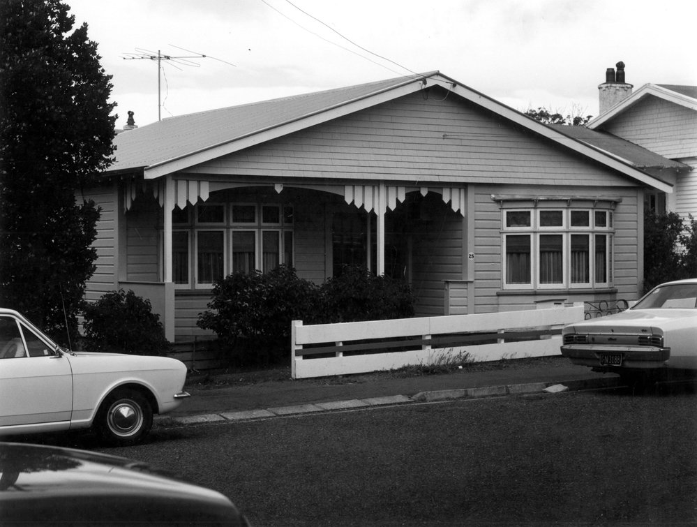 25 Donald Street, Karori
