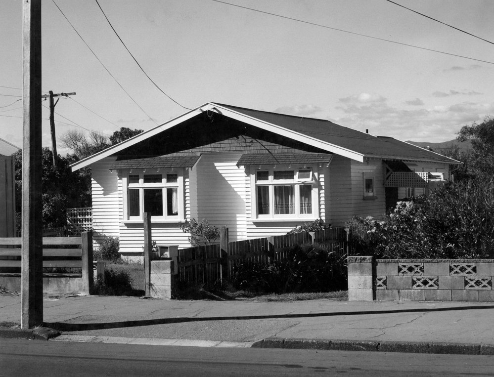 163 Queens Drive, Lyall Bay