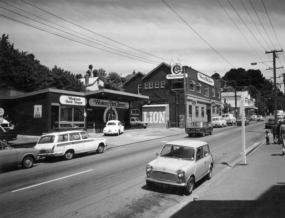 Western Park Tavern,  277 - 285 Tinakori Road, Thorndon