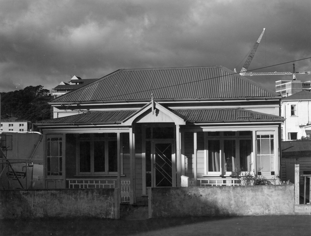 99 Hanson Street, Newtown