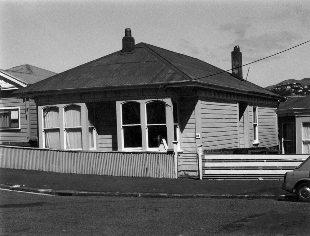 32 Hiropi Street, Newtown
