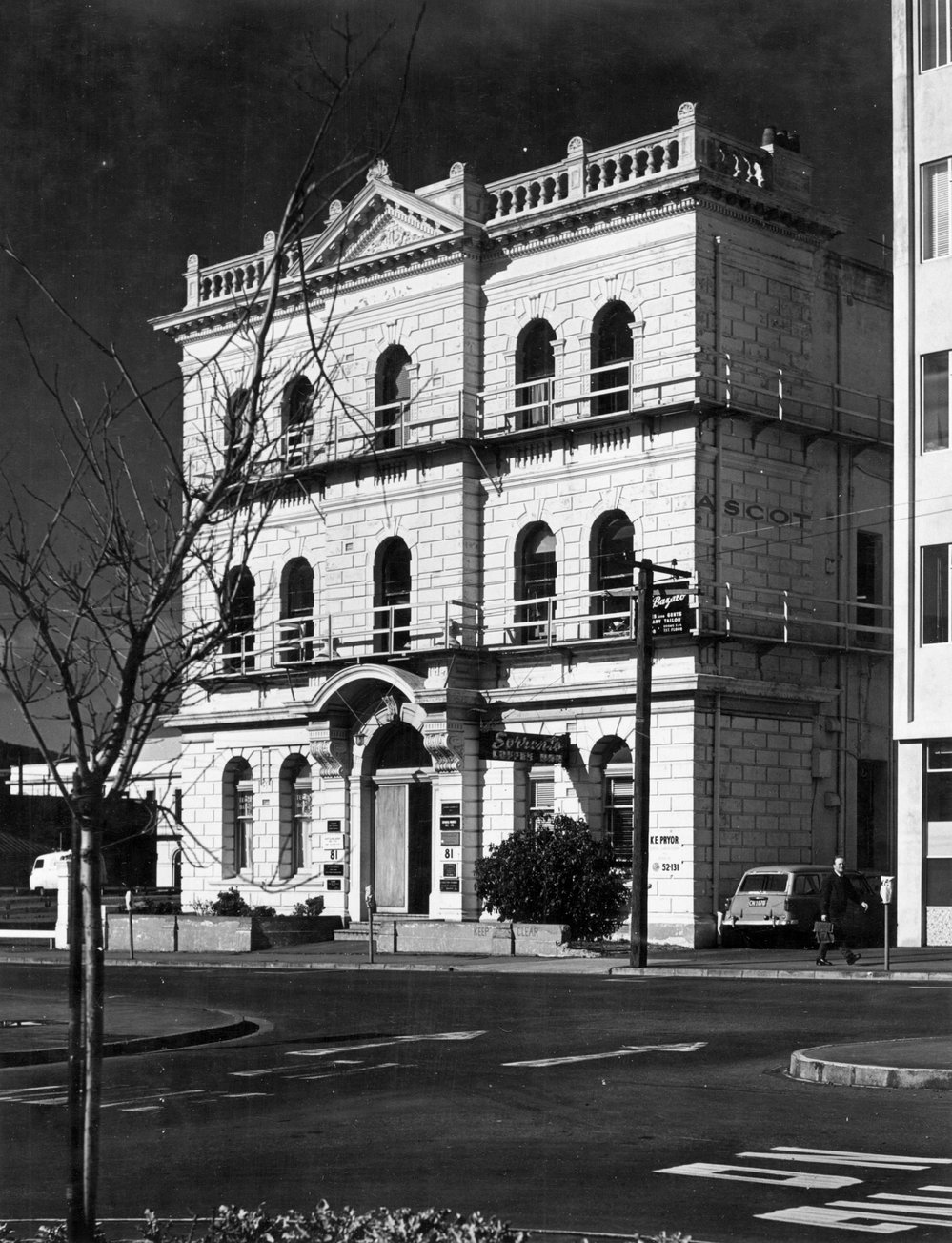 81 - 85 Ghuznee Street