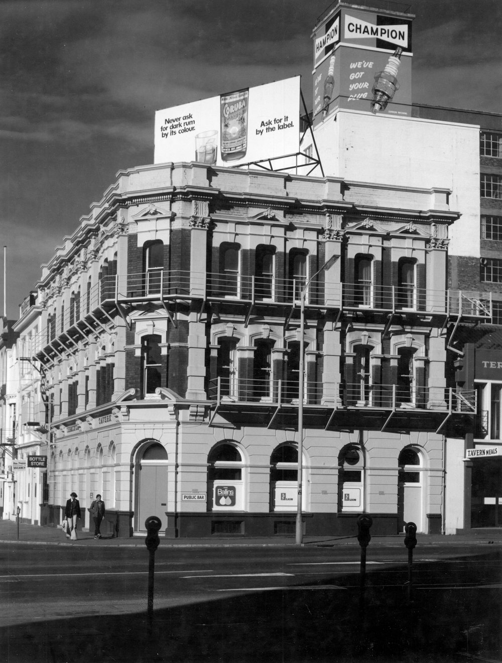 Terminus Hotel, 51 Taranaki Street
