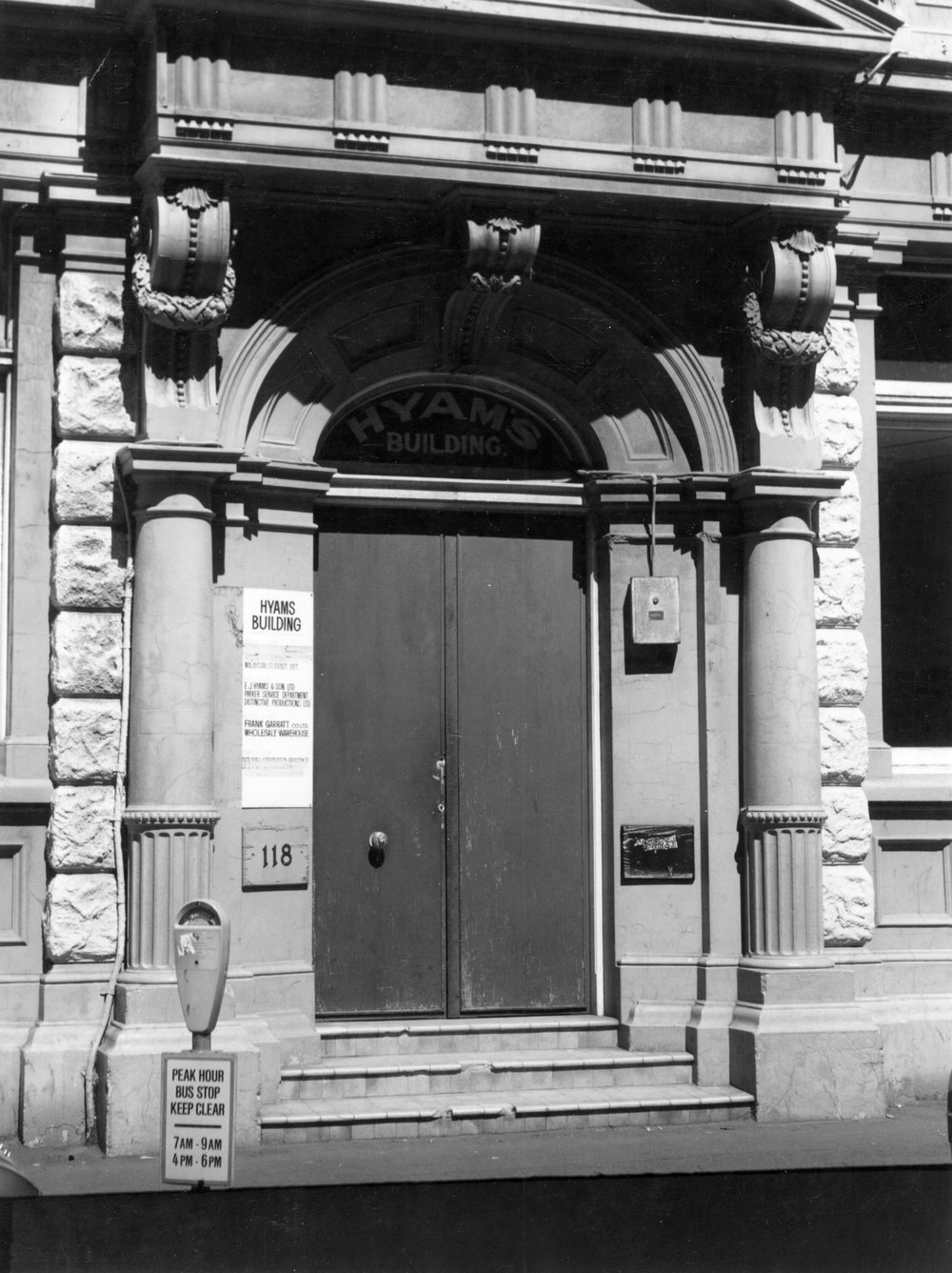 Entrance to the Hyams Building, 118 Wakefield Street