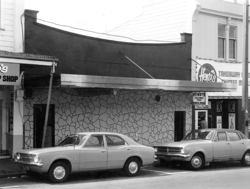 The Purple Onion, 140 Vivian Street