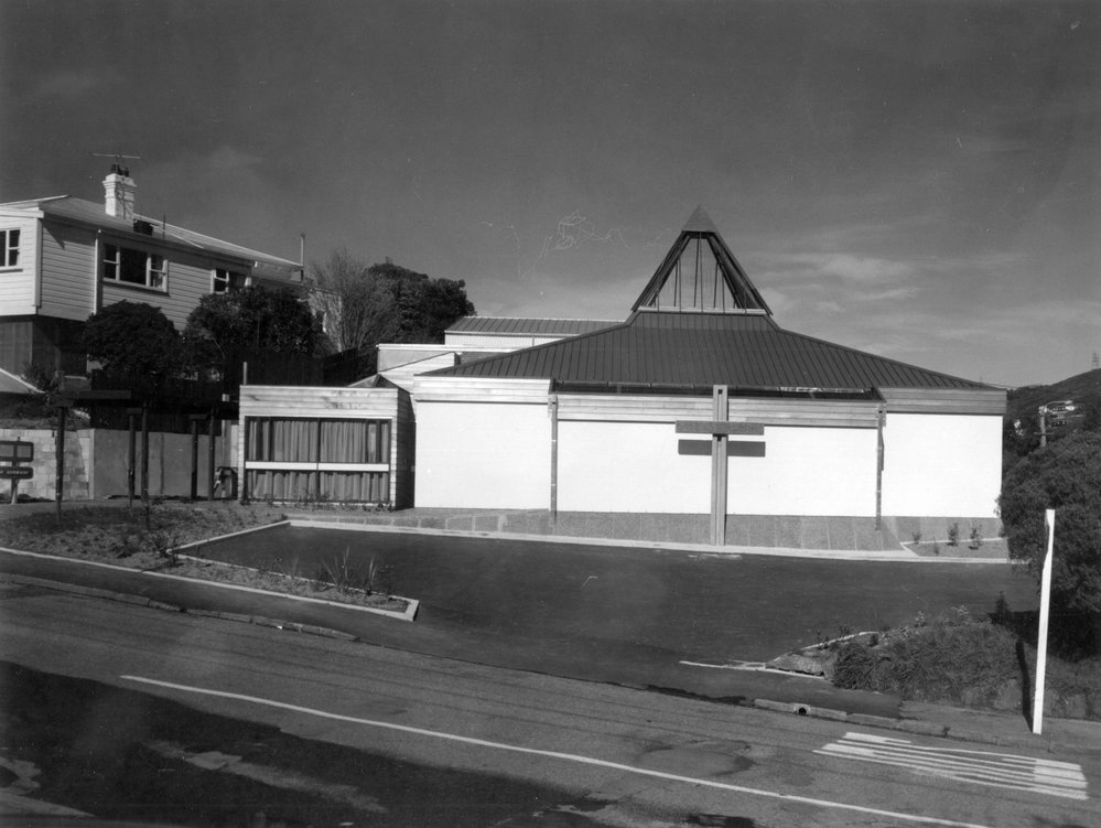 Ngaio Union church, 5 Kenya Street.