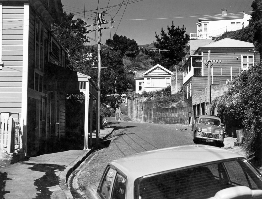 Holloway Road, Aro Valley