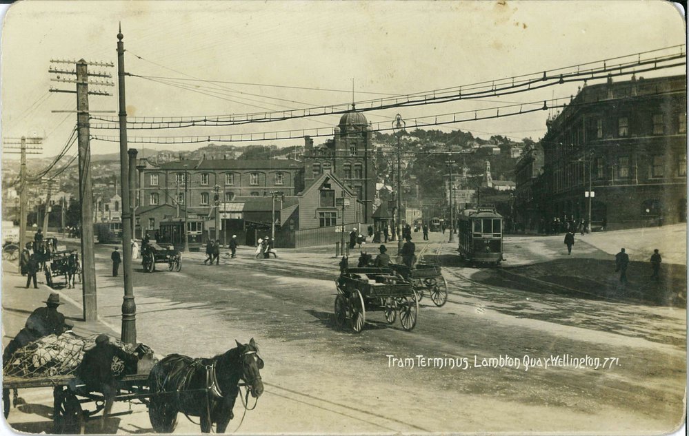 Tram Terminus, Lambton Quay