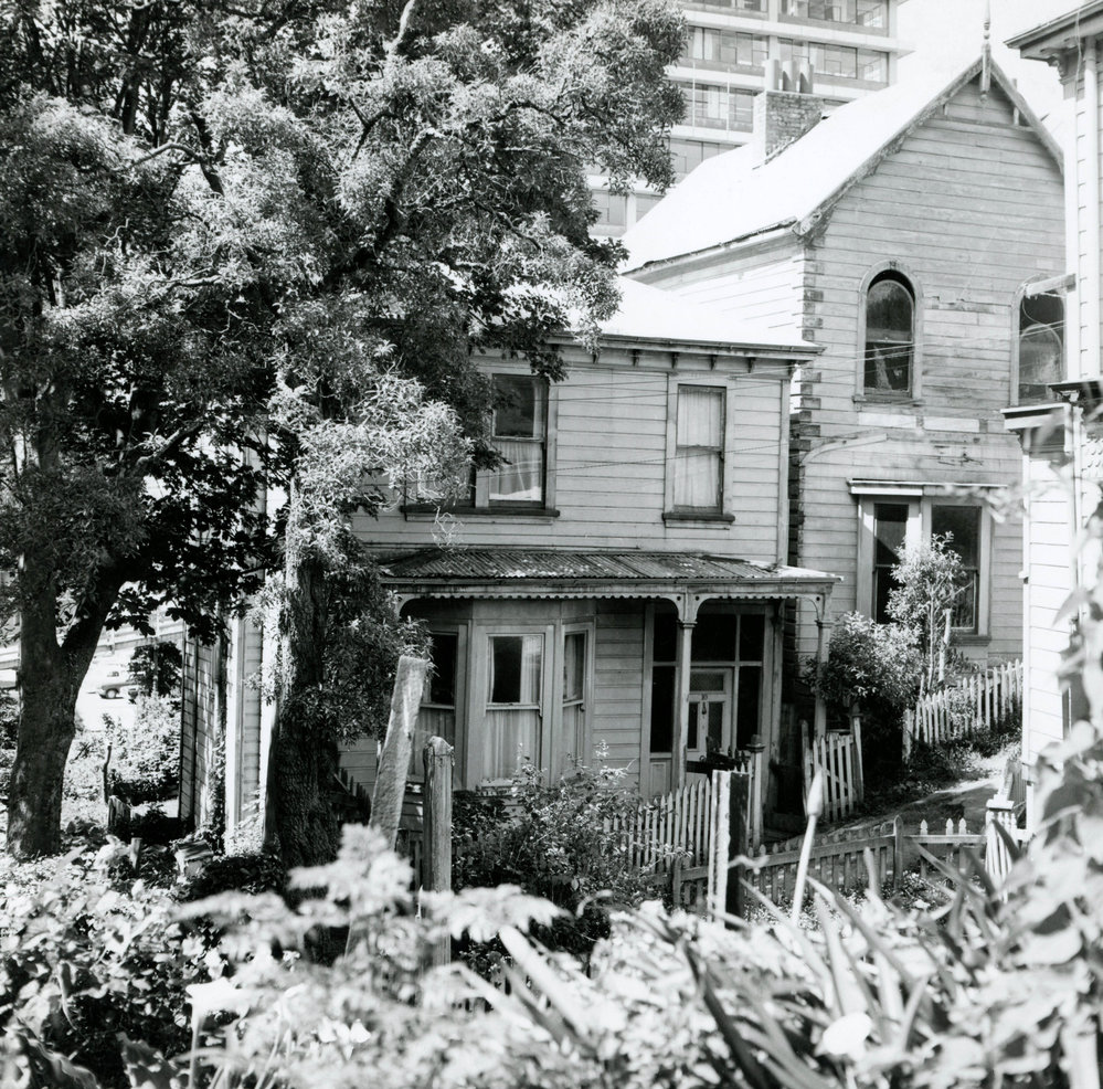 10 &amp; 8 Sieverston Terrace