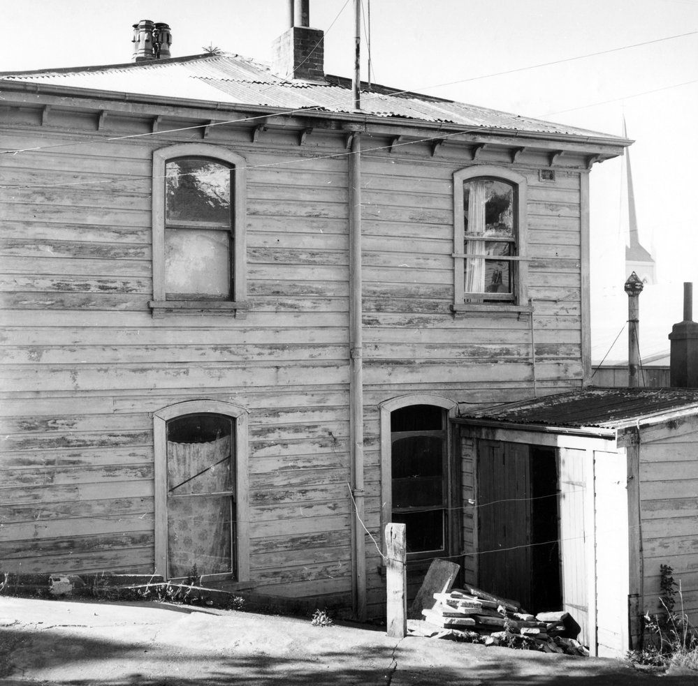 Whittaker Street (looking at the back of 184 Willis Street) 