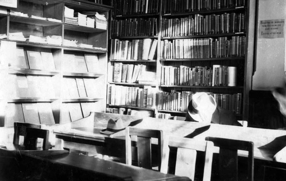 Commercial Room No. 7