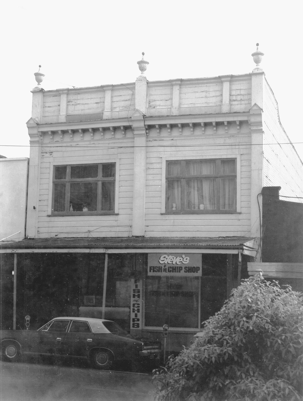 142 &amp; 144 Vivian Street