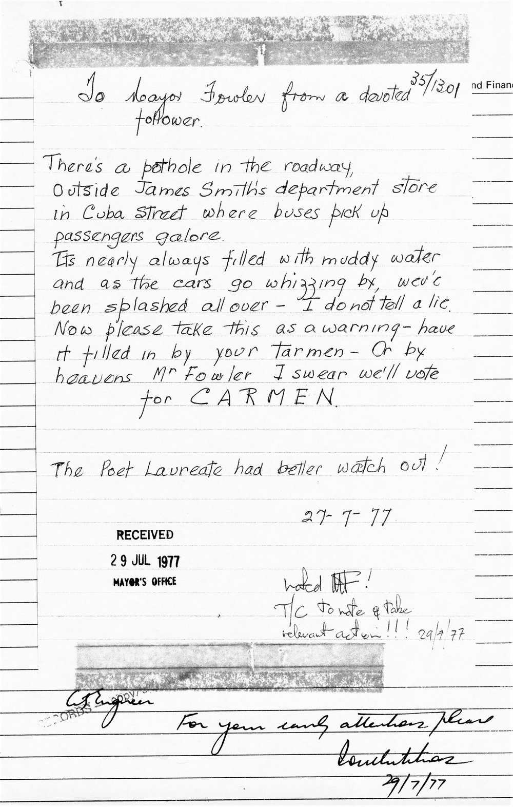 Letter regarding a pothole outside James Smiths department store in Cuba Street