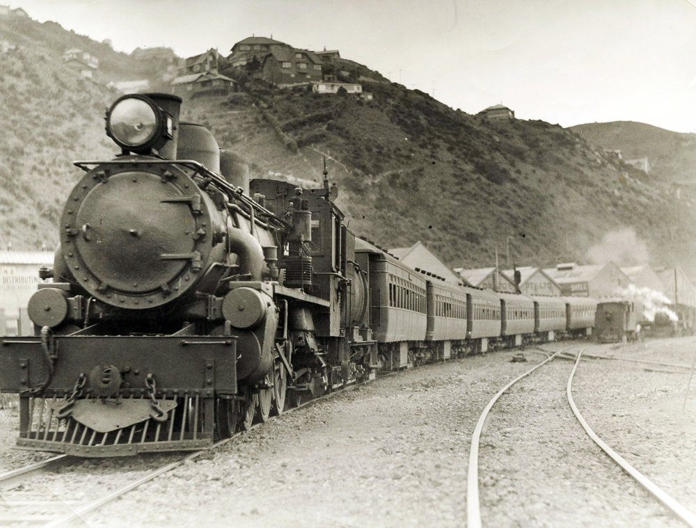 The 'Limited Express' arriving in Wellington 