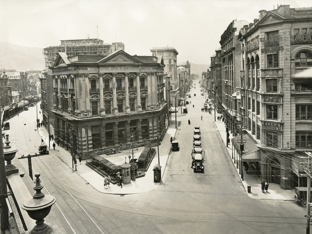 Featherston Street &amp; Lambton Quay