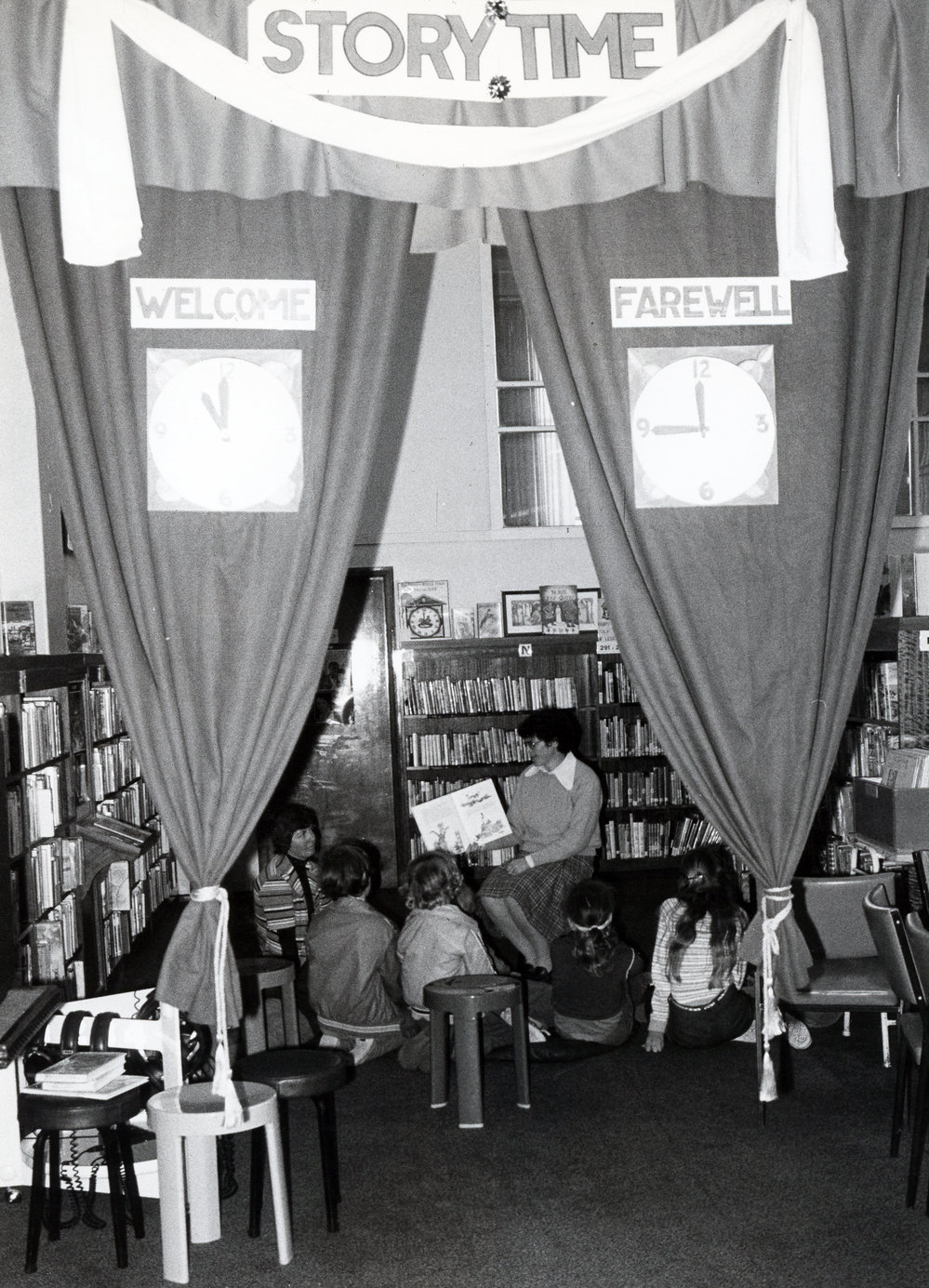 Story time, Children's Library 