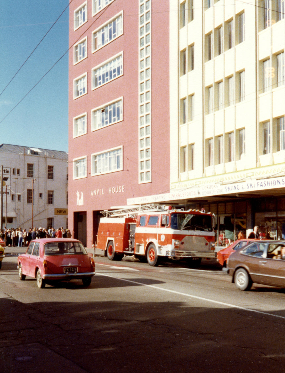 Fire engine on Wakefield Street