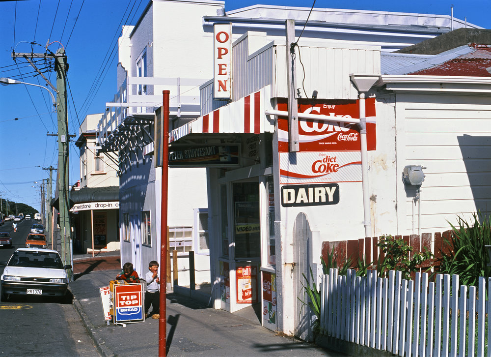 Berhampore Shops, Adelaide Road