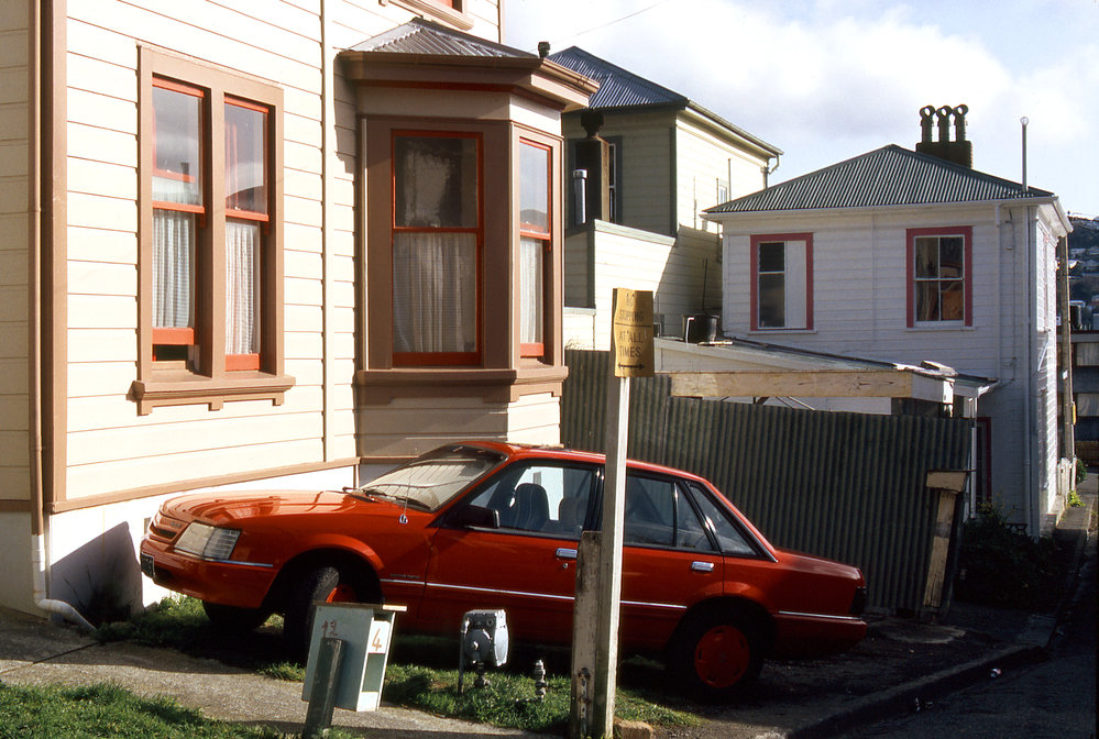 2 Rixon Grove, Mt Victoria