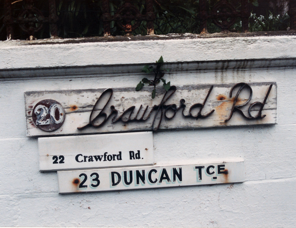 Shared driveway at Crawford Road and Duncan Terrace 