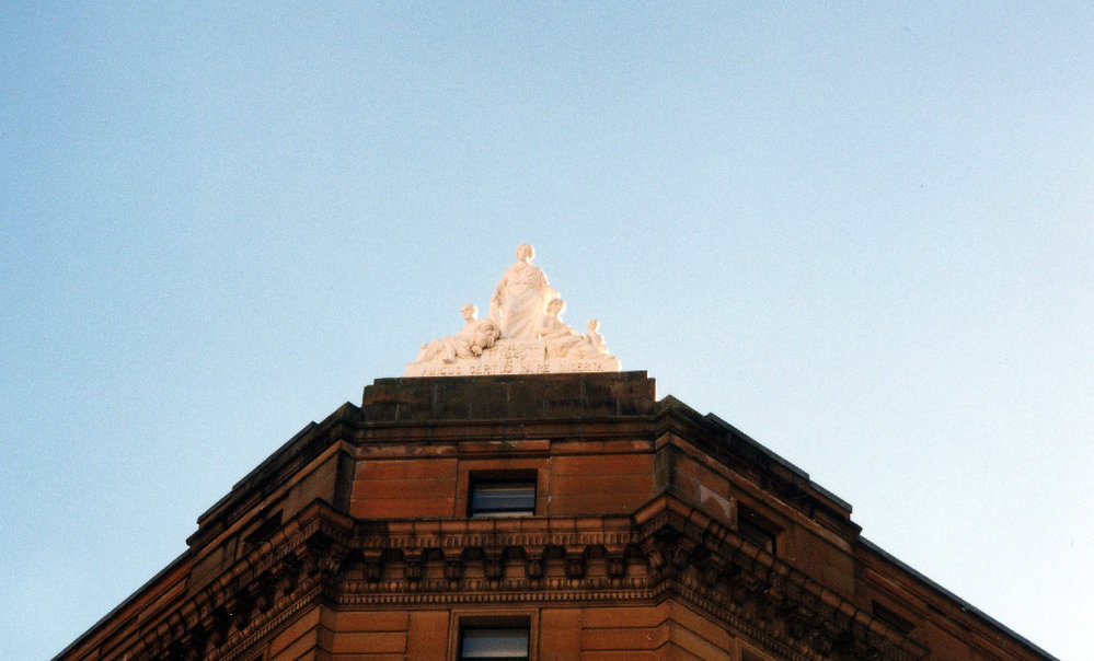 Amicus (Statues), Australian Mutual Provident Society 