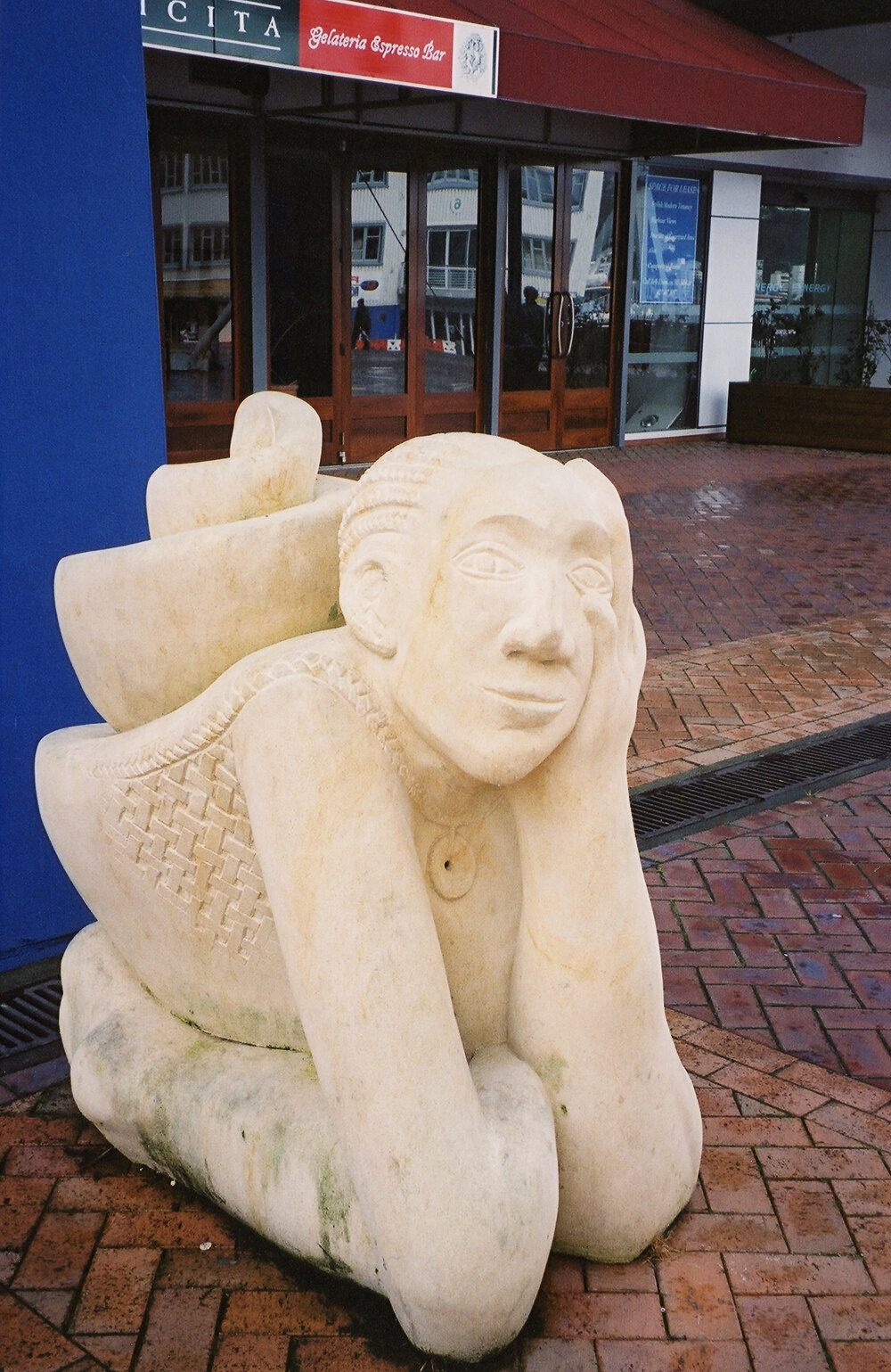 Sculpture on Queen's Wharf, Unknown Artist