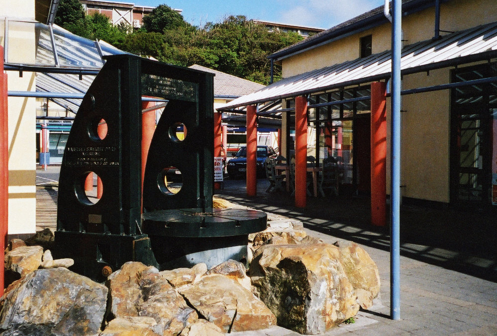 Historic press, Kilbirnie Plaza