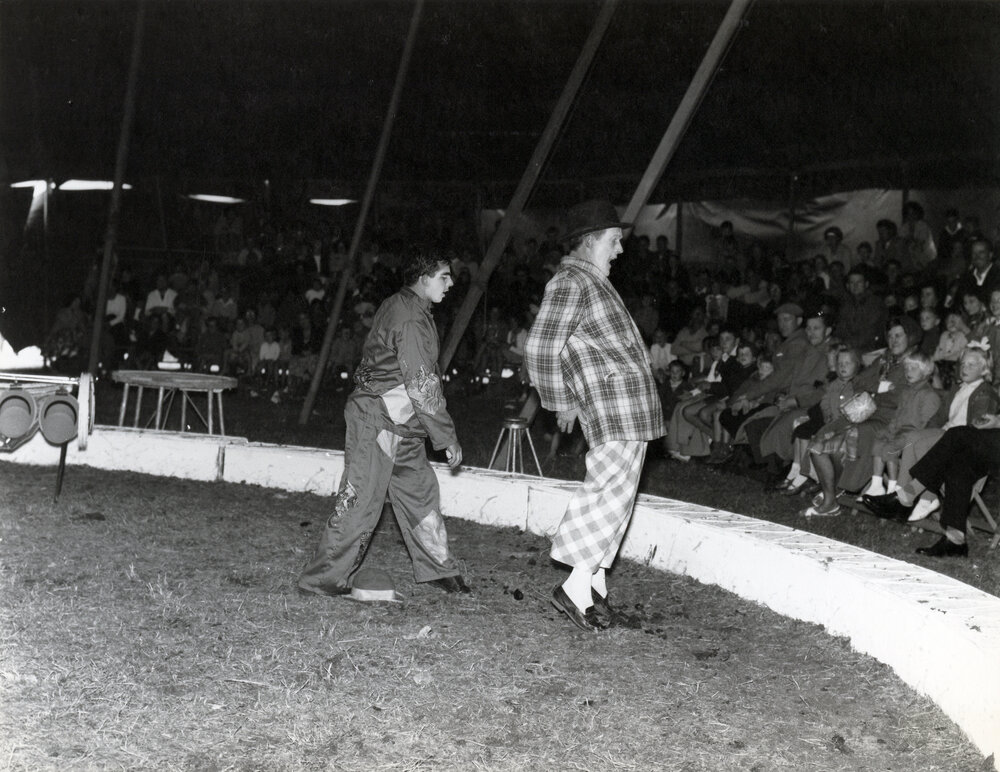 Bullen's Circus, Newtown