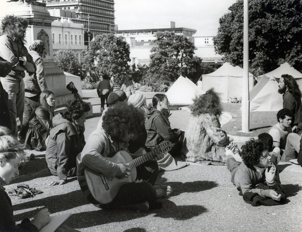 1975 Māori Land protest at Parliament