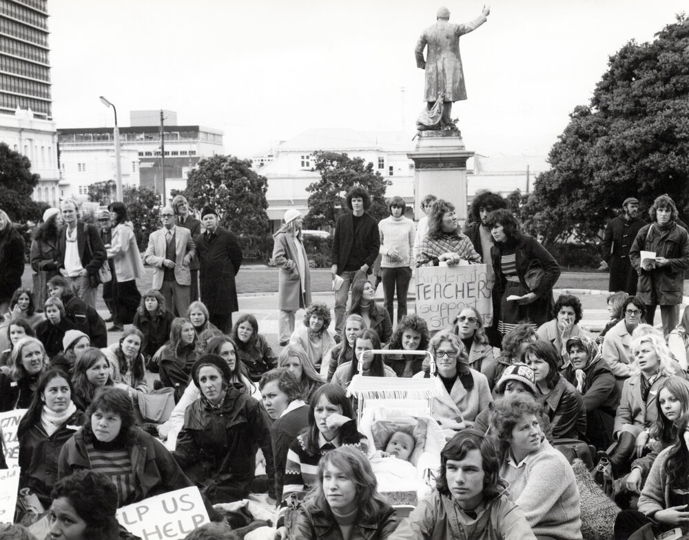 Demonstration by trainee teachers.