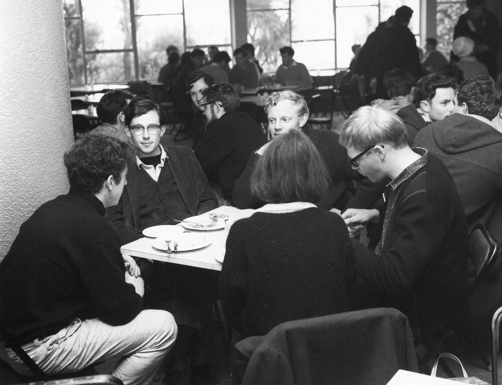 Students at Victoria University 