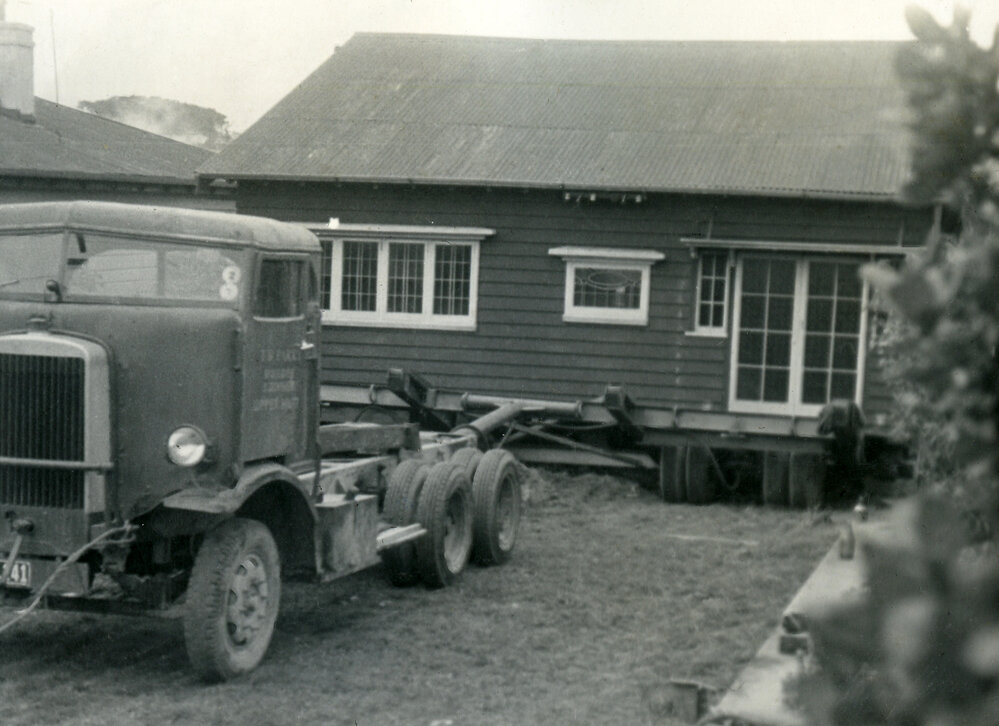 Parry Contractors house removal 