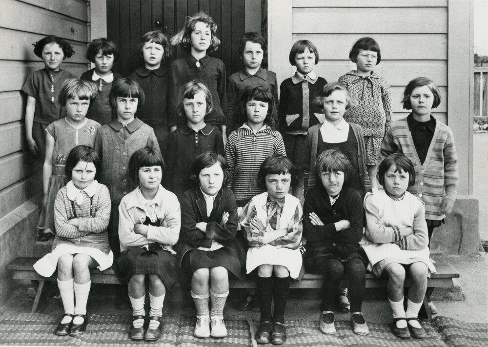 Seatoun School, Standard 3 girls class of 1932