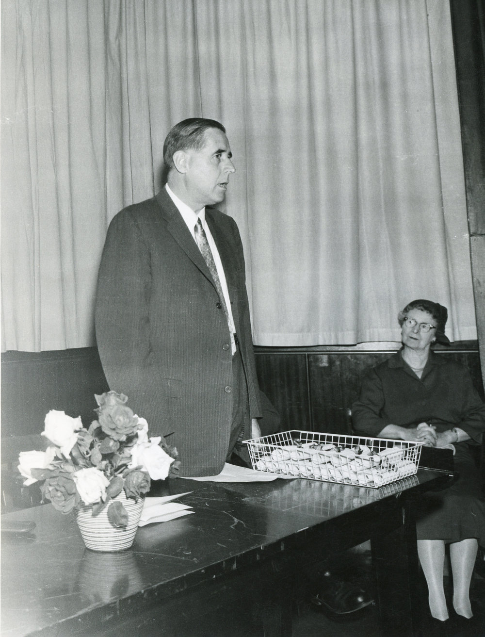 Presentation of Library Certificates