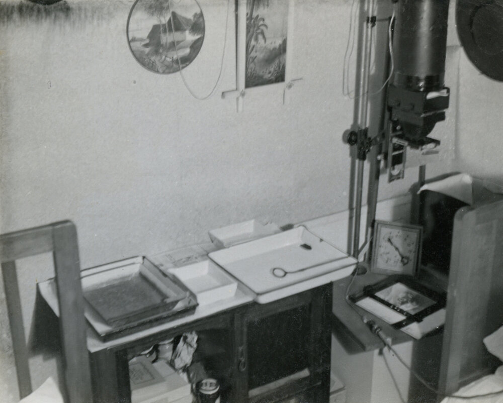 Photography dark room equipment 