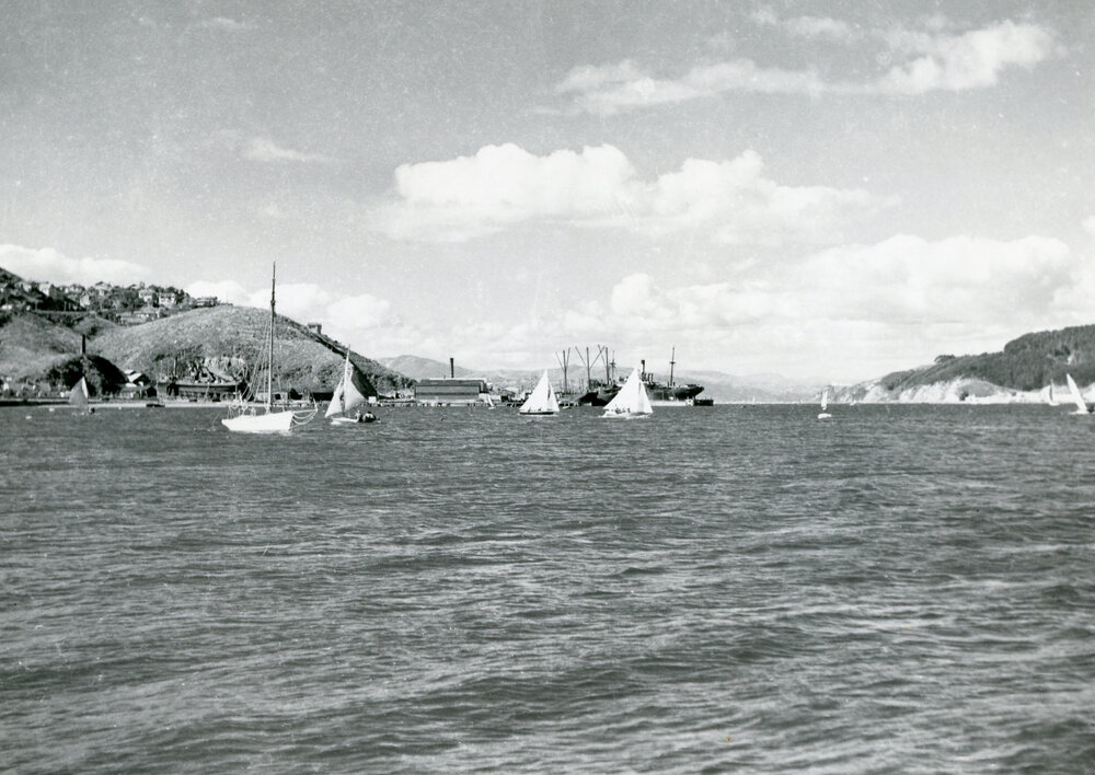 Evans Bay c. 1945