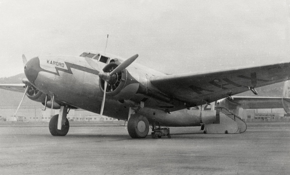 Lockhead Lodestar ZK-AHX