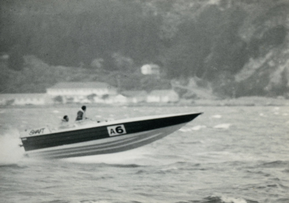 Speedboat in Evans Bay