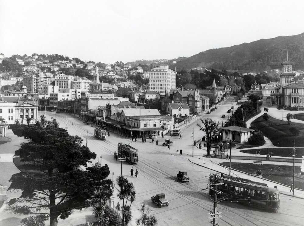Lambton Quay and Bowen Street
