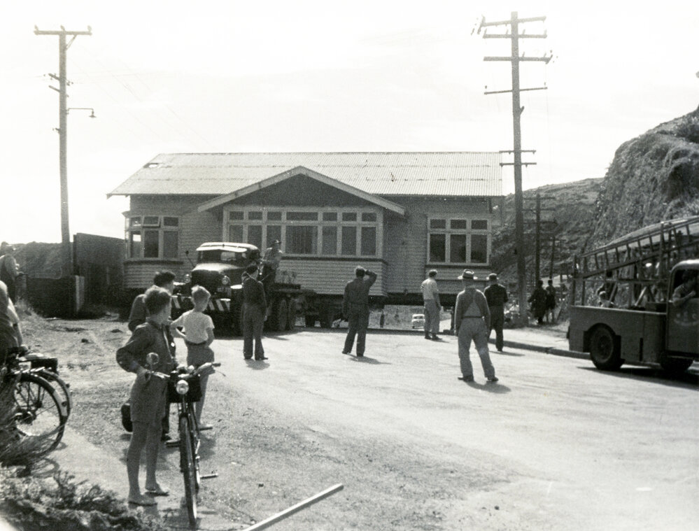 House relocation along Seatoun Road