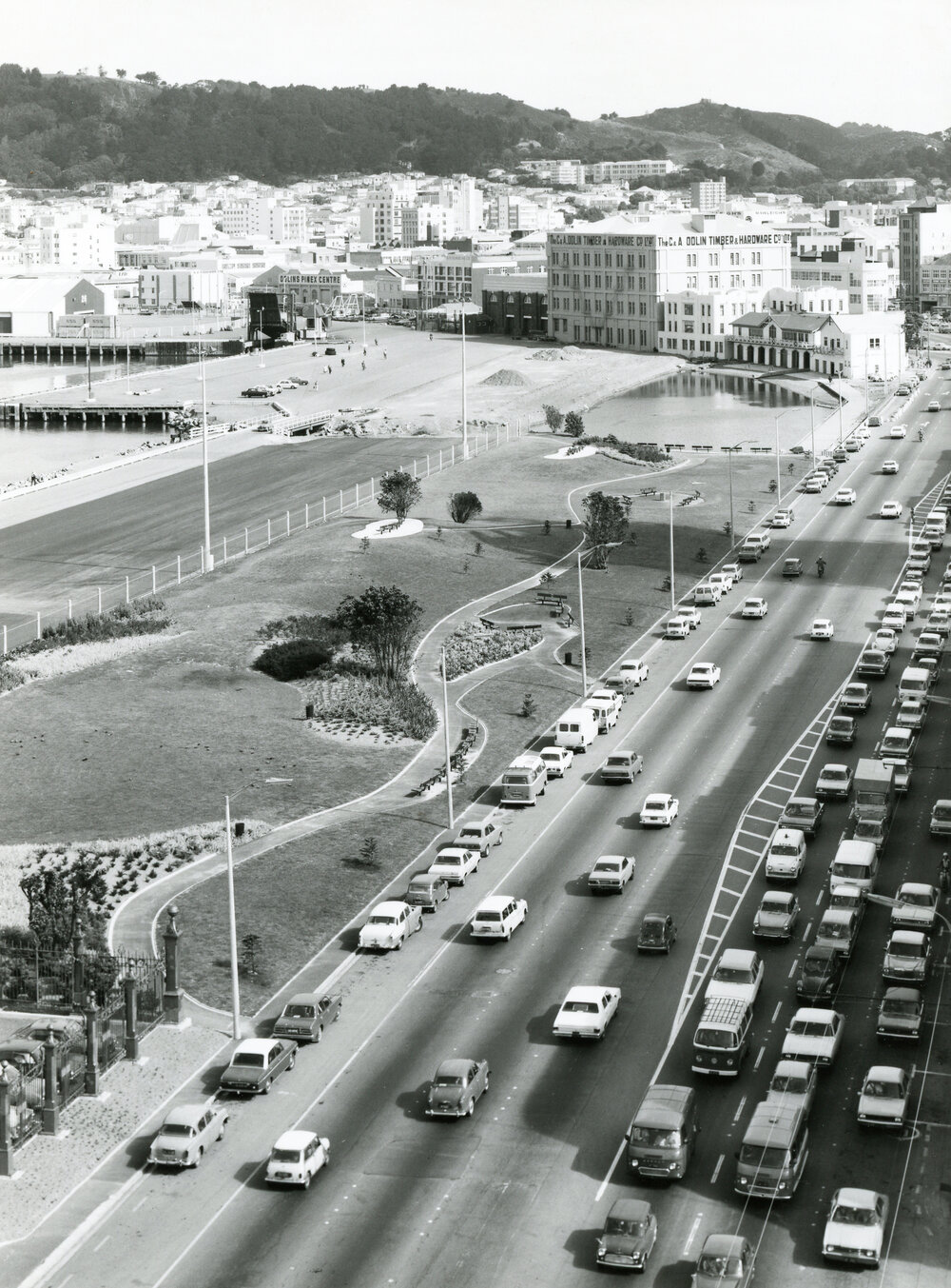 Jervois Quay and Frank Kitts Park